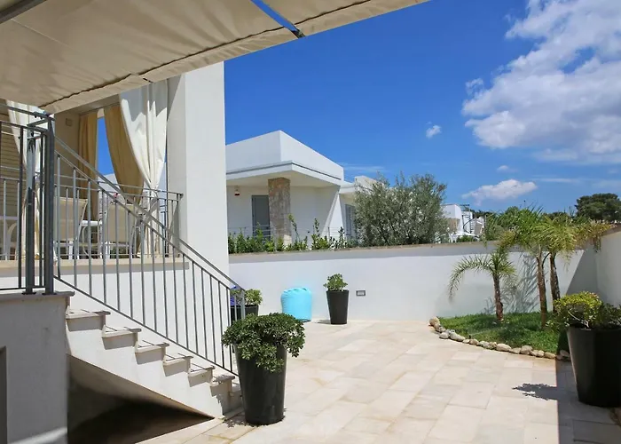 Sofia * مارينا دي بيسكولوس